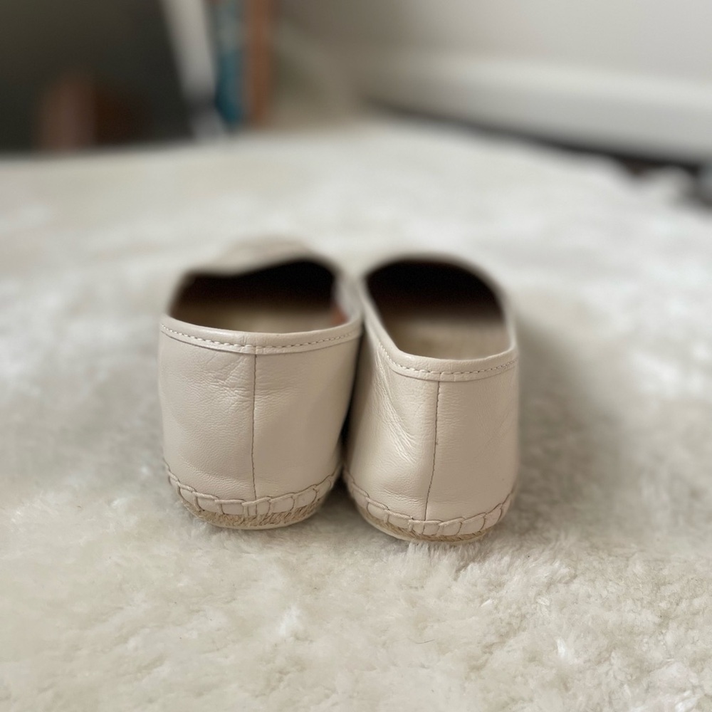 Coach Rhodelle Espadrille Flats
Coach Women's Off-White Espadrilles - Picture 4 of 10